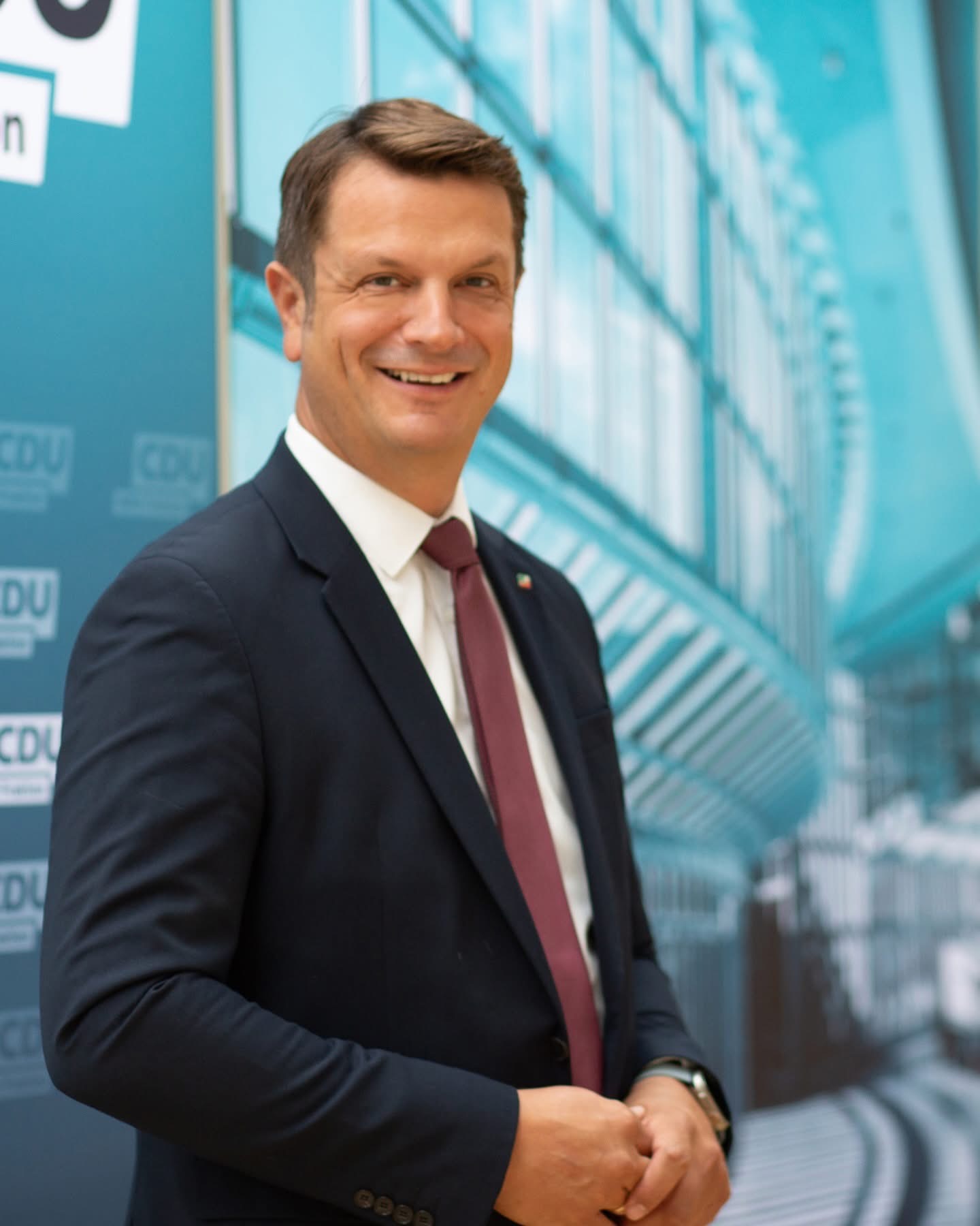 Bj�rn Franken MdL setzt sich f�r Investitionen in Infrastruktur und Sportst�tten im �stlichen Rhein-Sieg-Kreis ein.